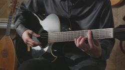 Voyage - acoustic guitar version (1:30:11)